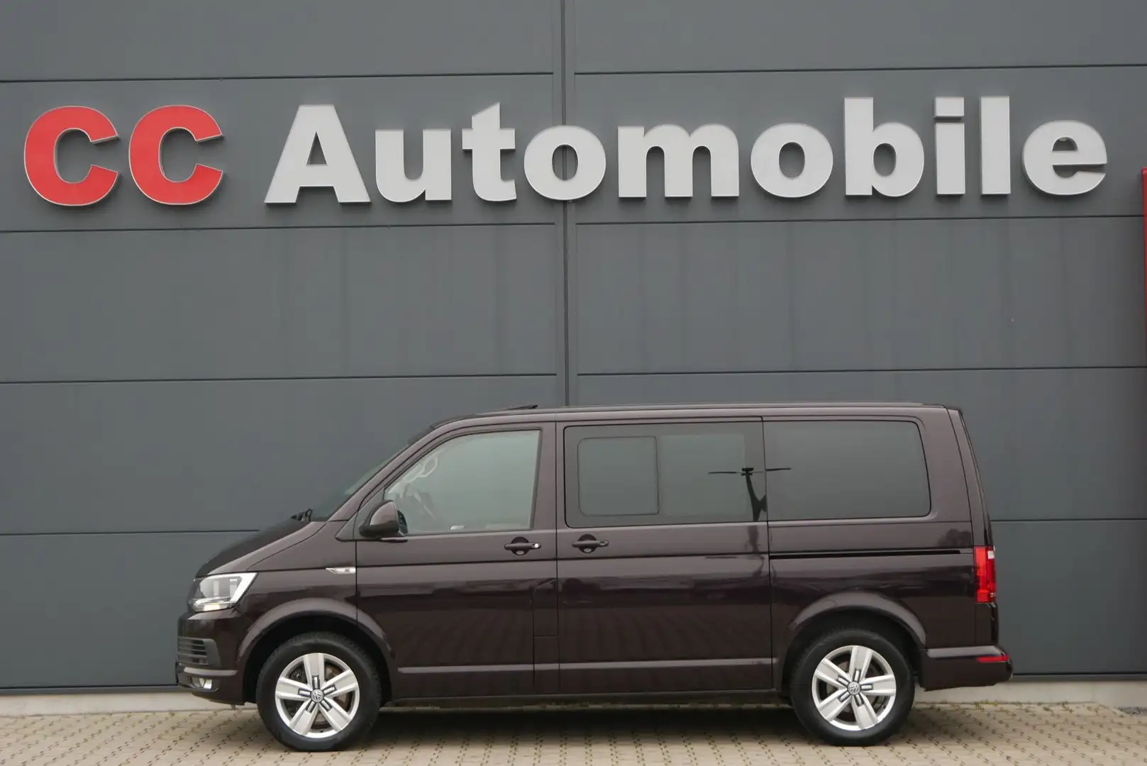 Volkswagen T6 Multivan 2.0 TDI Comfortline"Standheizung"SSD Schwarz - 1