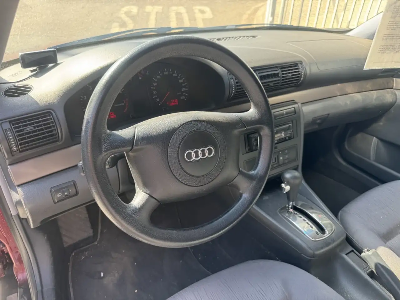 Audi A4 1.8 Turbo 180, foto 7