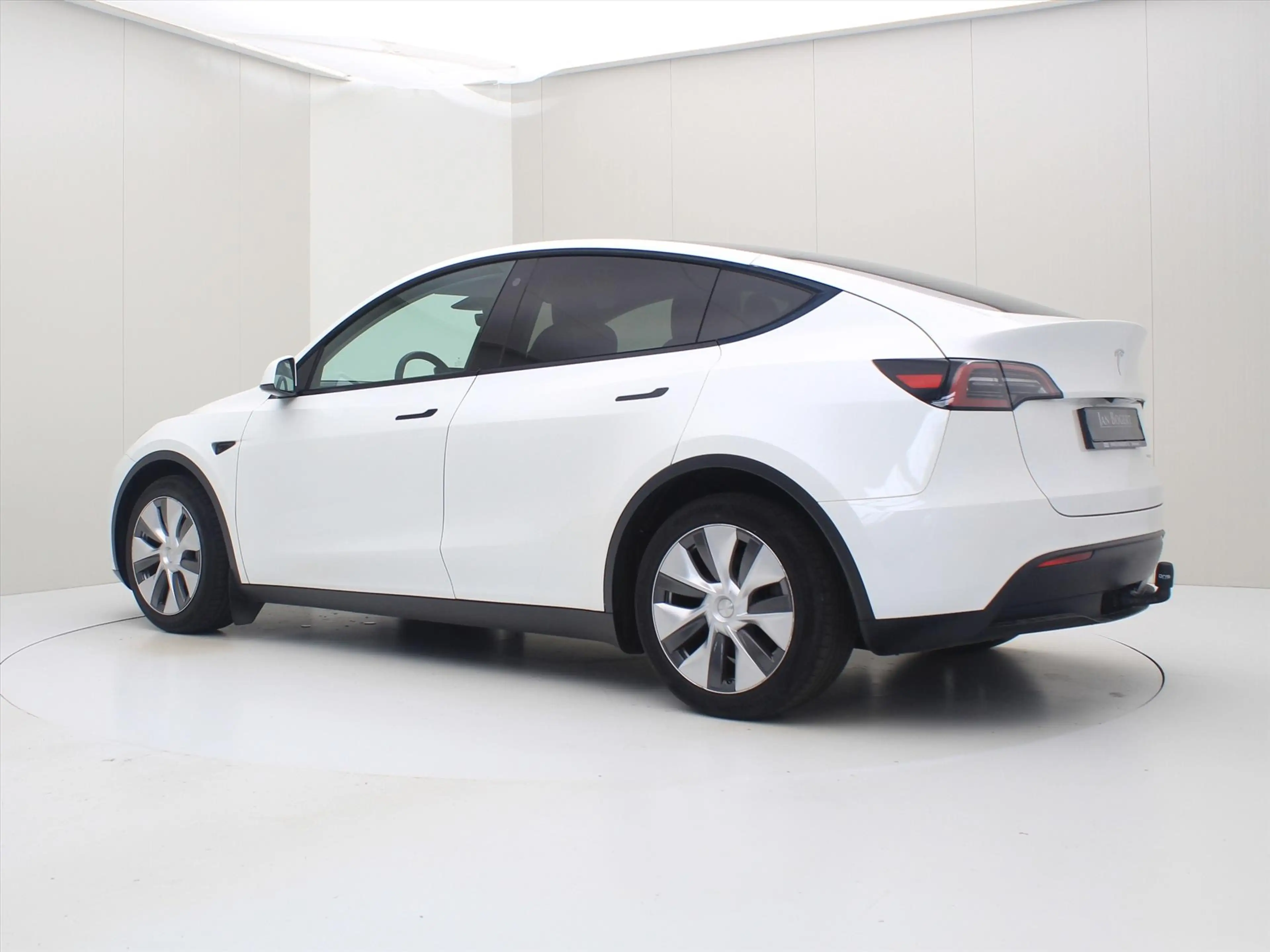 Tesla Model Y Long Range AWD 75kWh 351pk 93.4% SoH [ TREKHAAK+AM — photo 6
