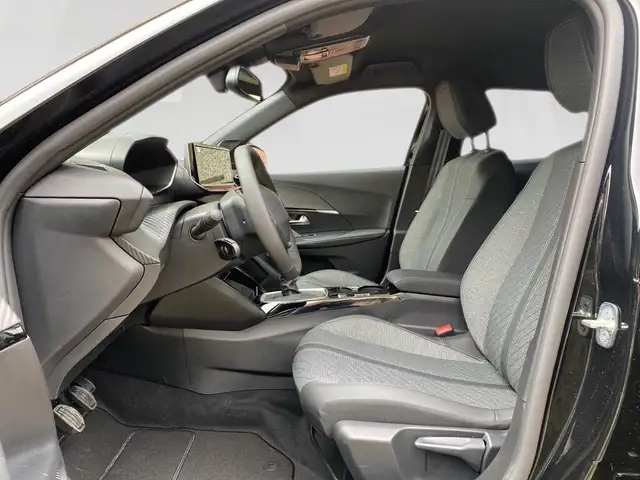 Peugeot 2008 view 7