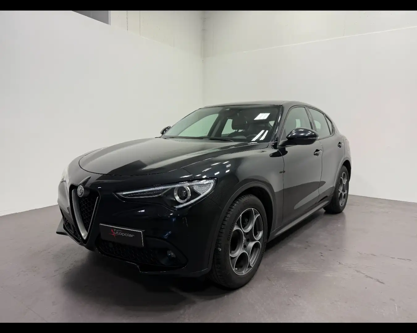 Alfa Romeo Stelvio 2.2 T RWD AUTO SUPER Noir - 1