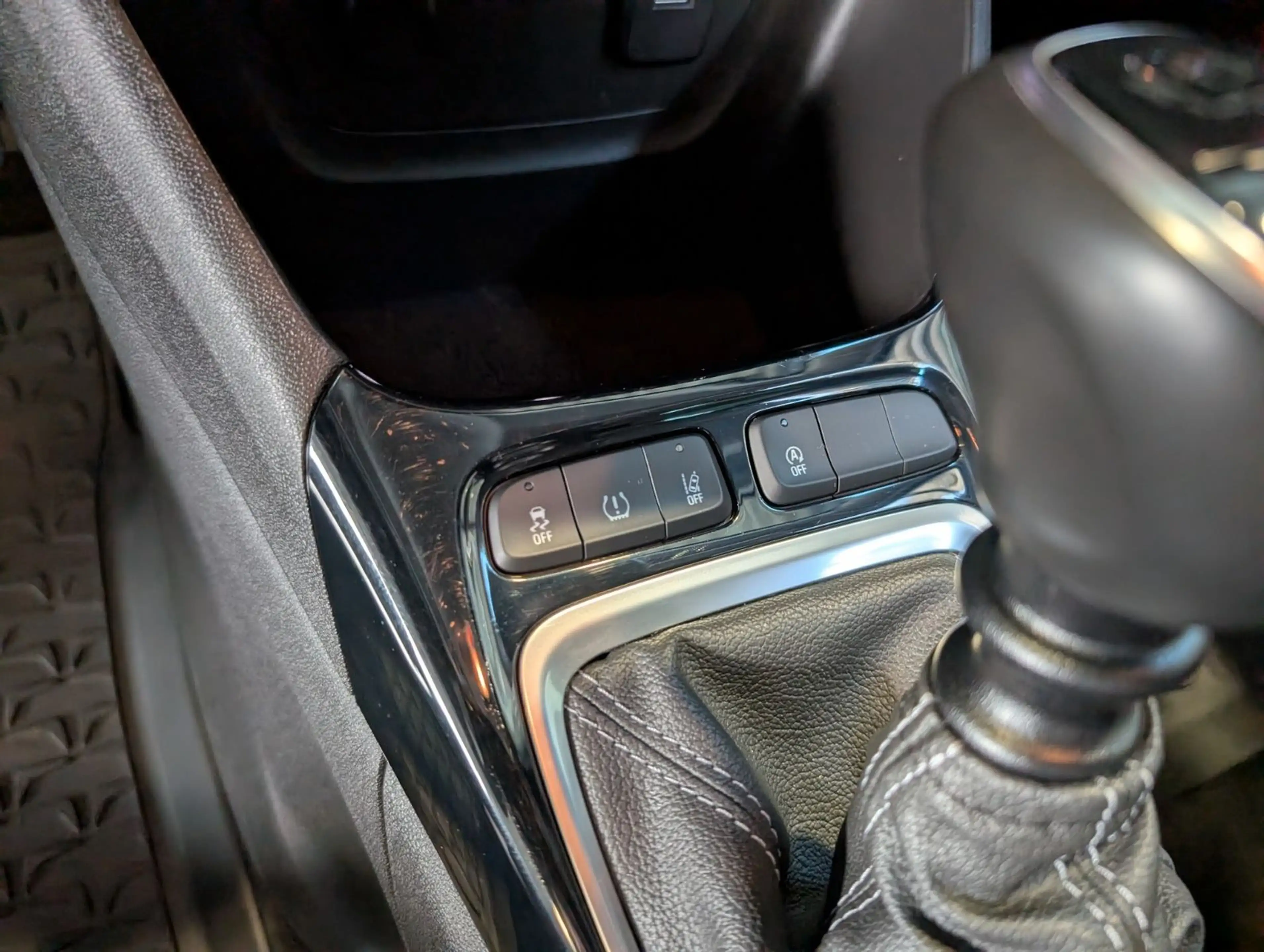 Opel Crossland X Crossland SH LH Android AHK Tempomat Alwetter — photo 13