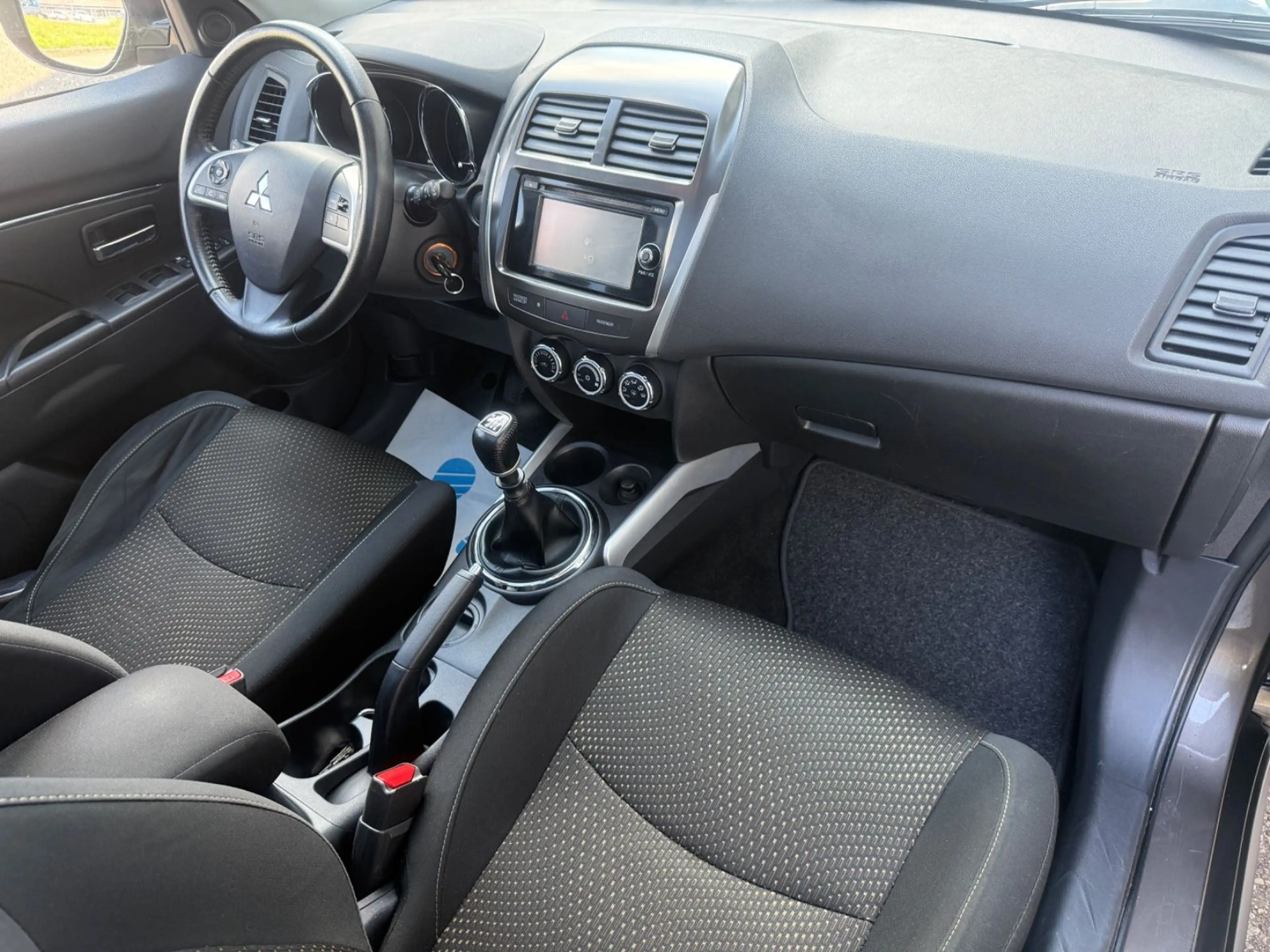 Mitsubishi ASX 1.8 DI-D 2WD Intense Panoramadach Xenon Kam — photo 8