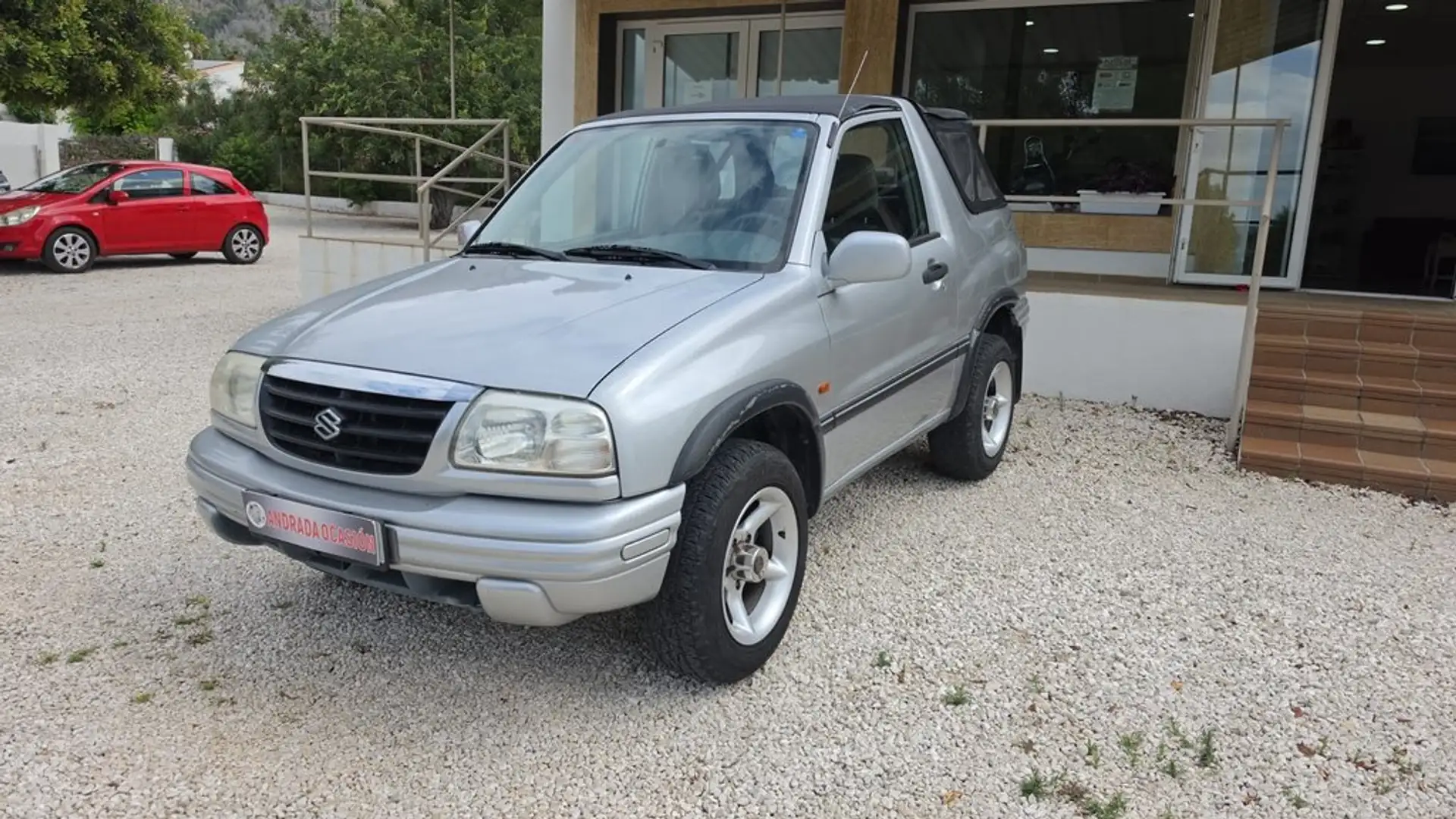 Suzuki Grand Vitara 2.0 Gris - 1