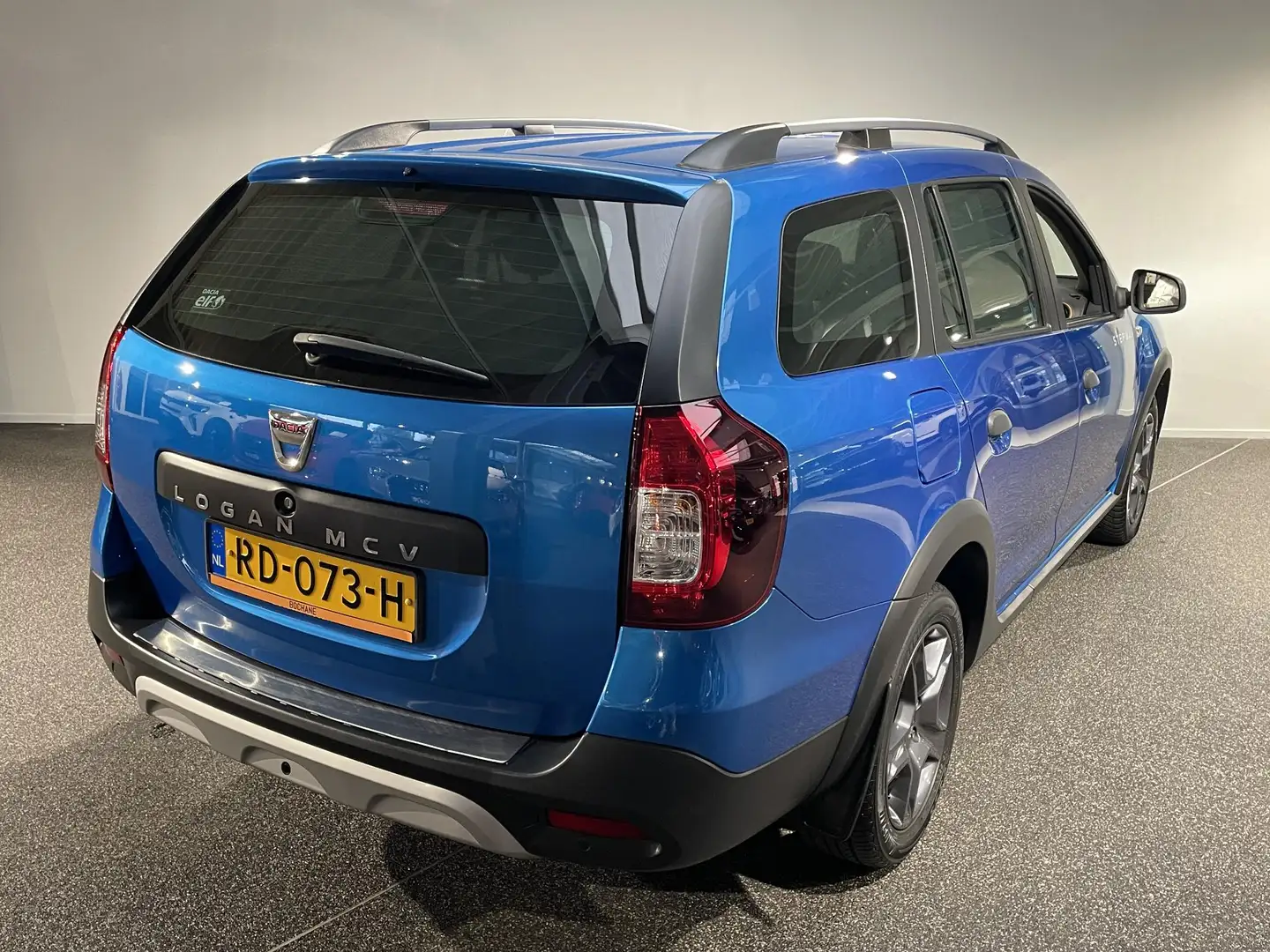 Dacia Logan MCV 0.9 TCe Stepway Automaat | Navigatie | Airco | Bleu - 2