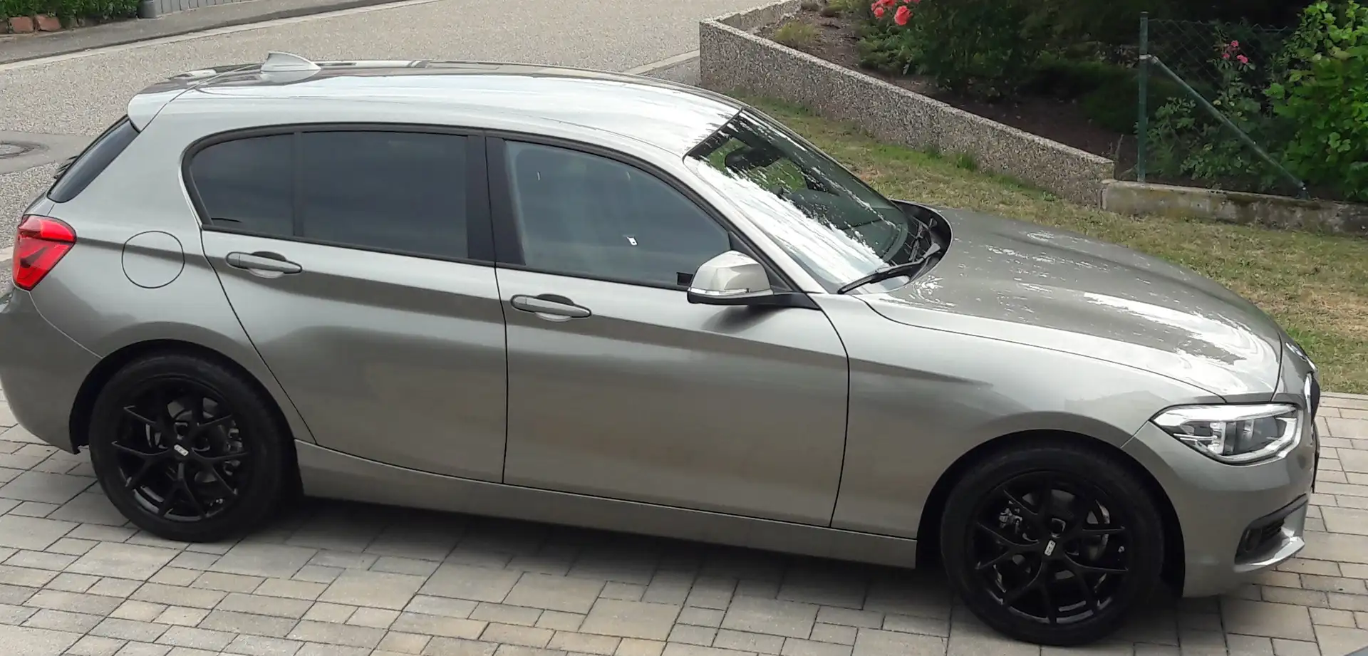 BMW 118 118i Aut. Advantage Brons - 1