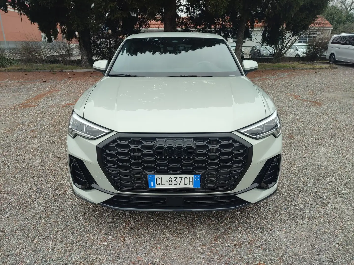 Audi Q3 Q3 45 1.4 tfsi e S Line Edition s-tronic Grau - 2