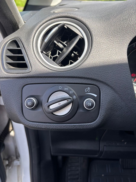 Ford S-Max 2.2 TDCI Titanium — photo 8