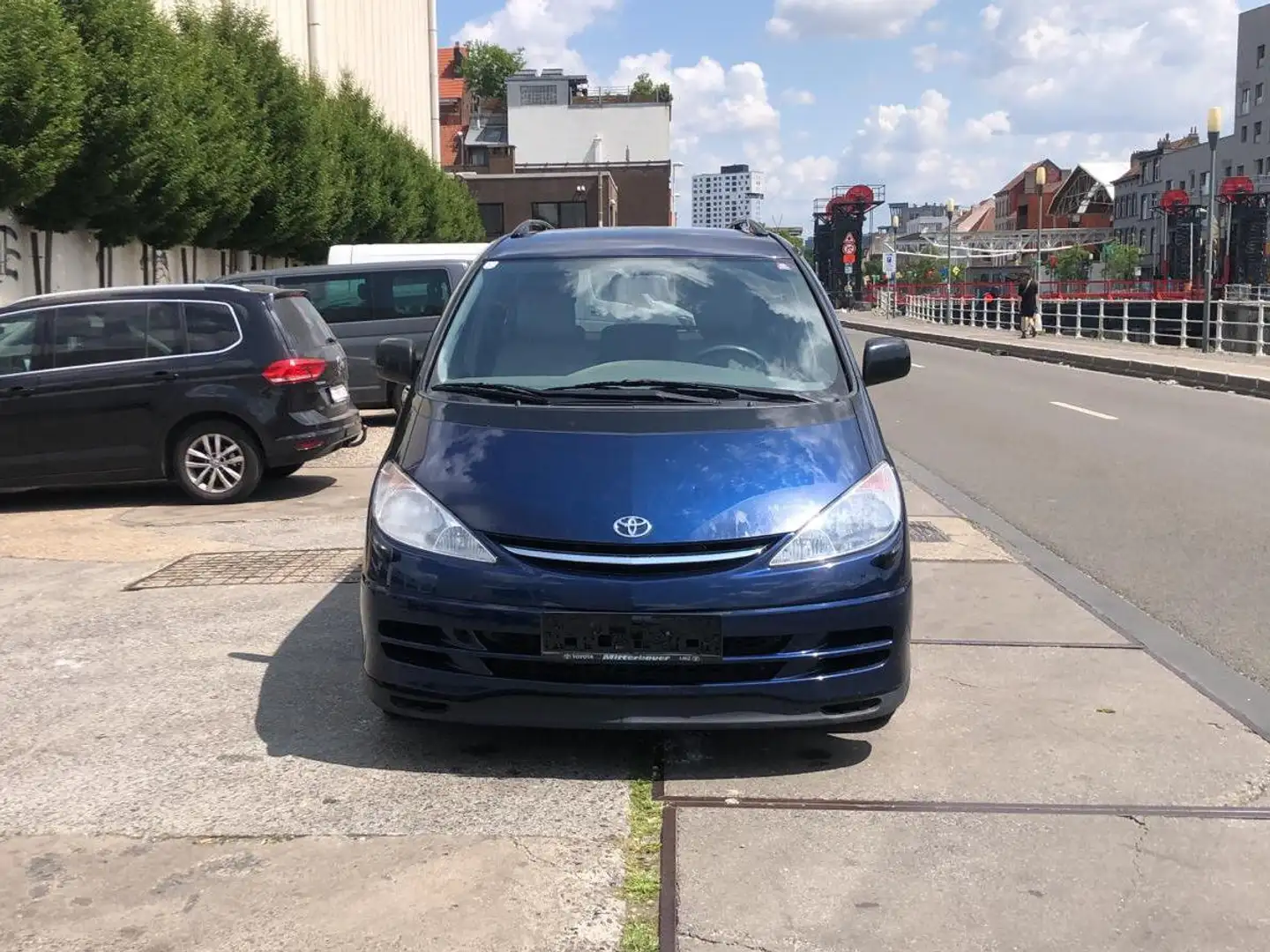 Toyota Previa 2.4i VVT-i 16v Linea Sol Azul - 2