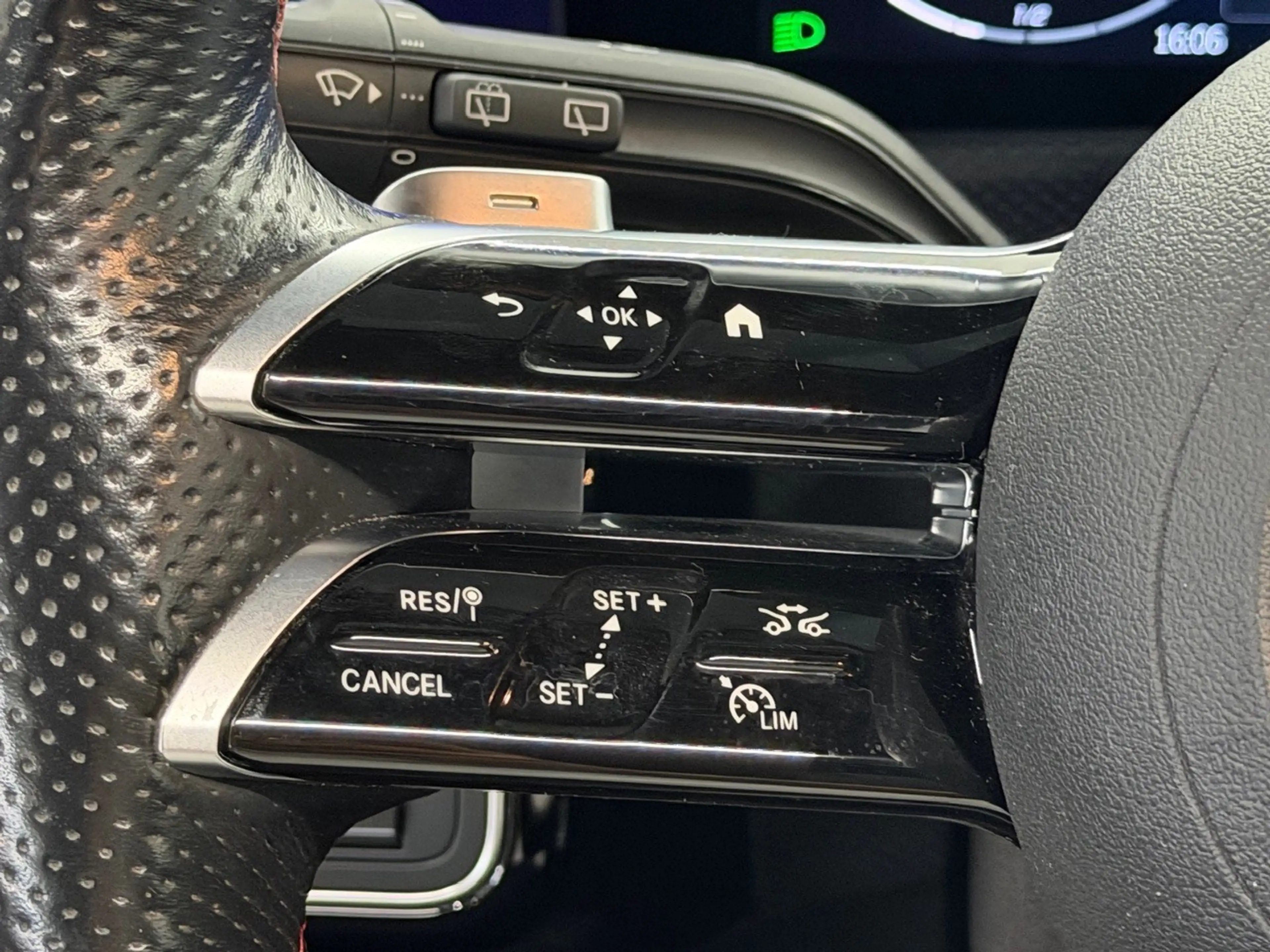 Mercedes-Benz CLA 220 d SB 8G-DCT AMG Line Adv.+ *UPE:73.911,€ — photo 11
