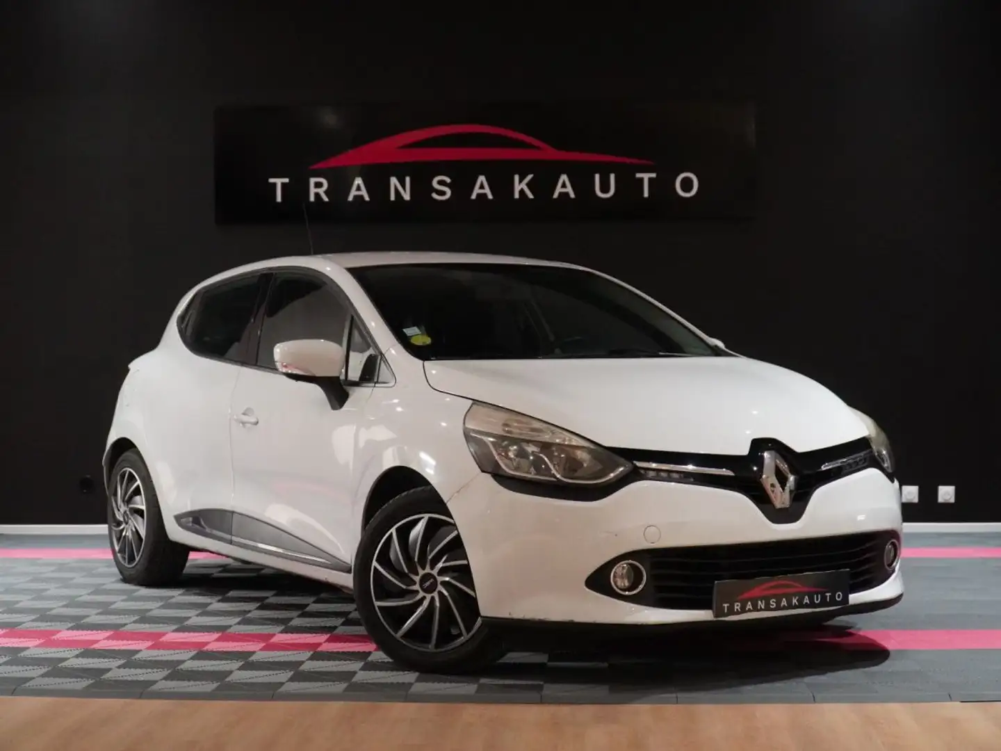 Renault Clio IV BUSINESS dCi 75 Energy 5Places Blanc - 1