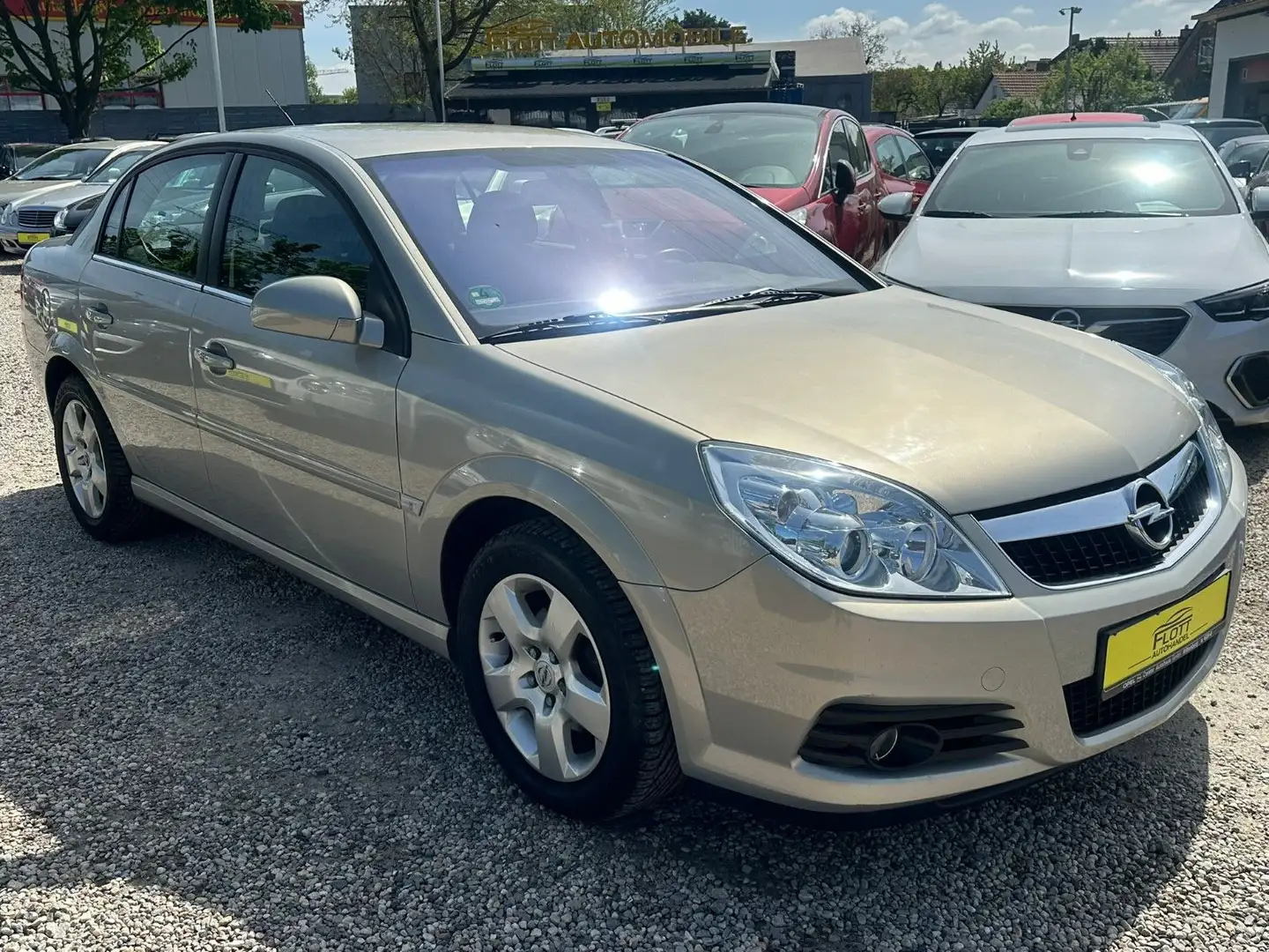 Opel Vectra C 1.6 Edition*86TKM*Klima*2.HD*TÜV NEU - 2