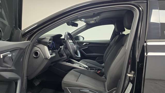 Audi A3 — photo 11