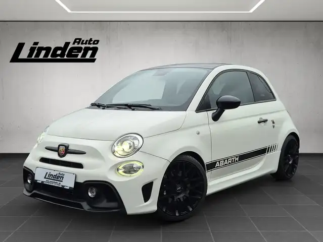 Abarth 595 Competizione Navi Carplay Beats PDC Xenon