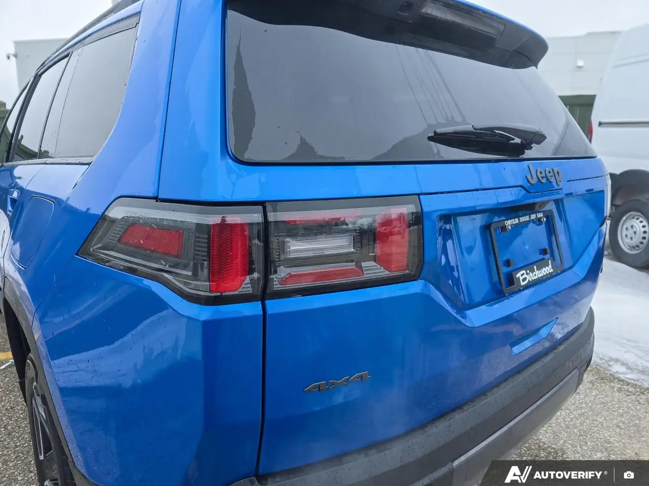 Jeep Cherokee снимка Jeep Cherokee