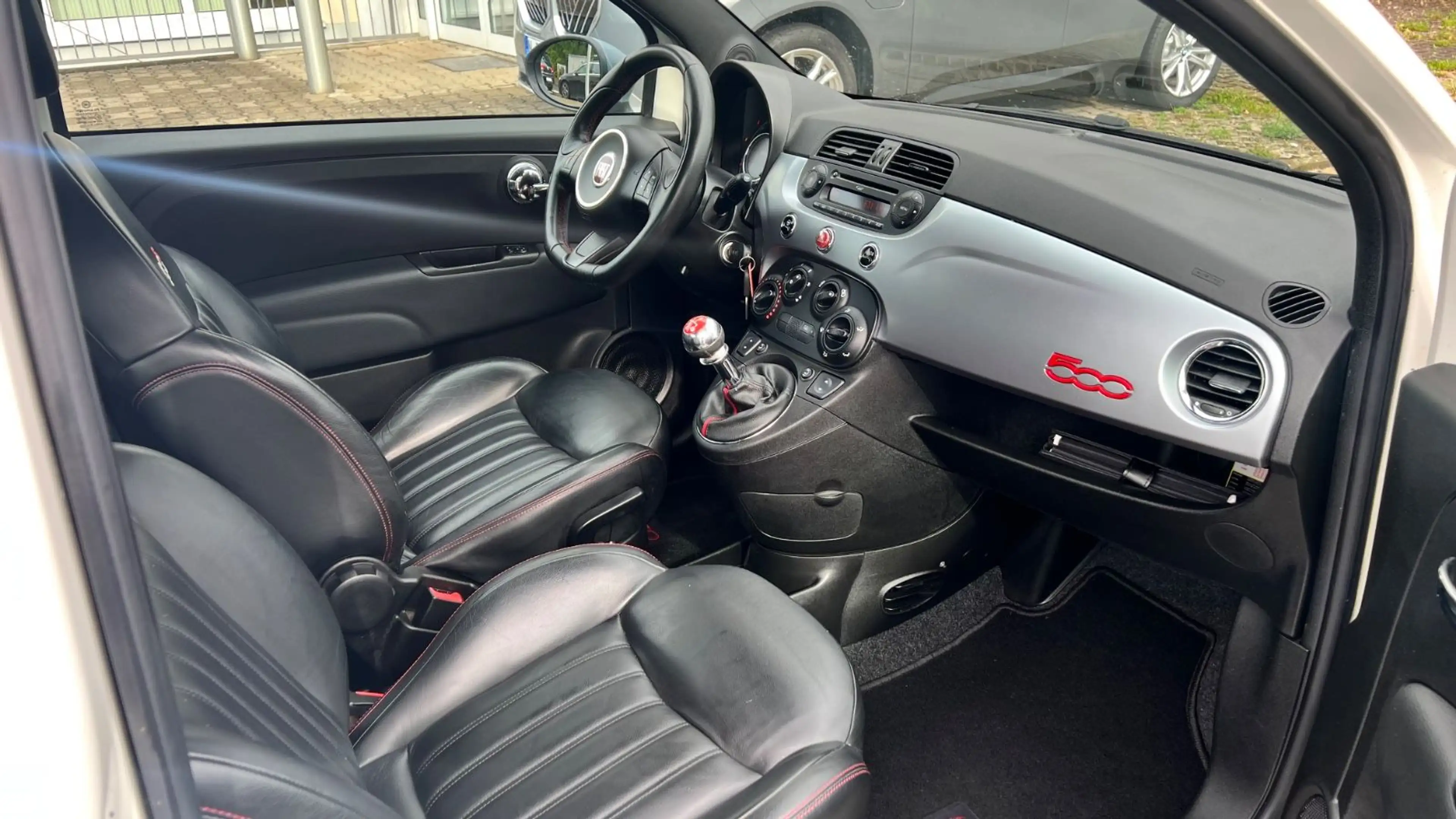 Fiat 500 /Leder/SHZ/PDC/1.Hand — photo 8