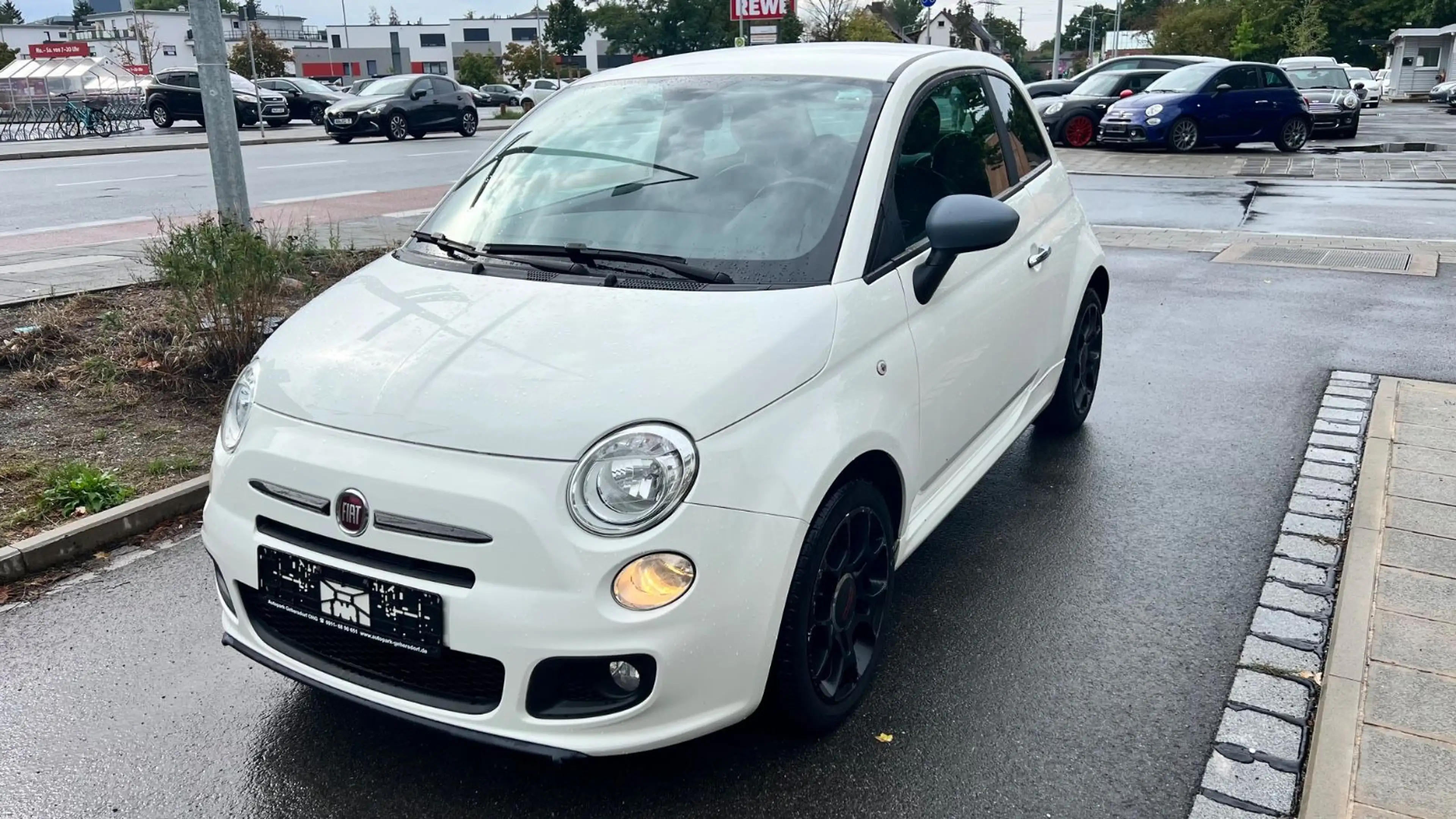 Fiat 500 /Leder/SHZ/PDC/1.Hand