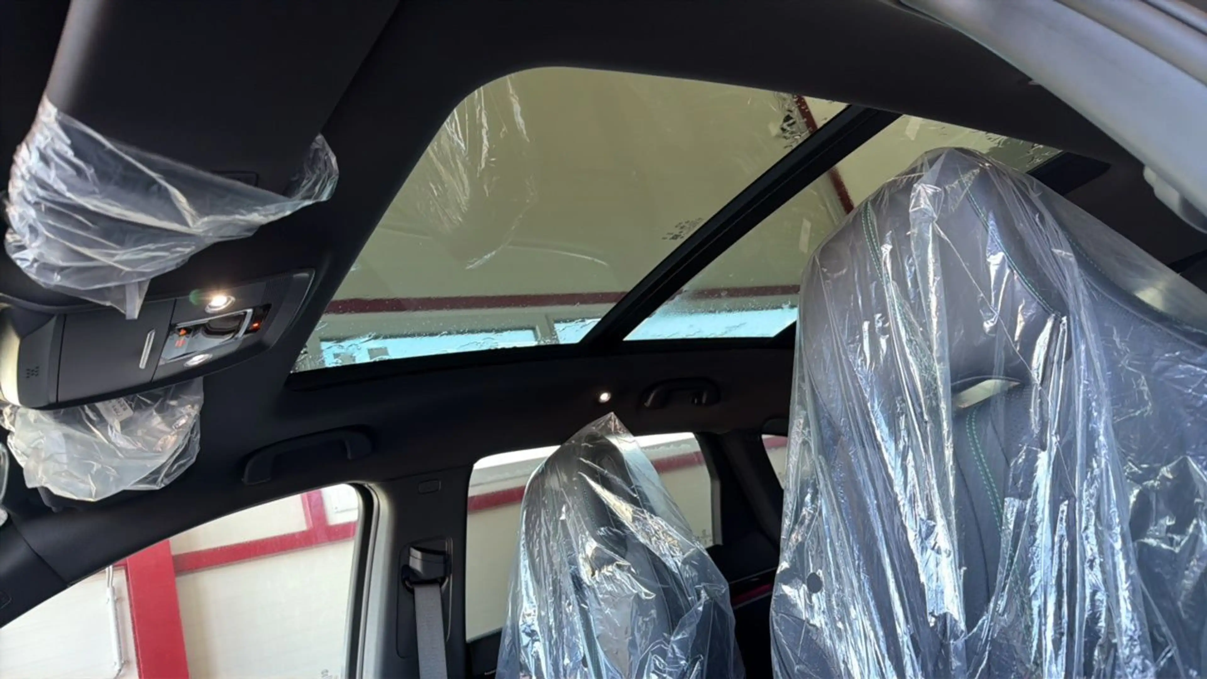 BYD Seal U DM-i Design AWD LED*LEDER*HEAD-UP*SKY*ASSIST*360- — photo 15