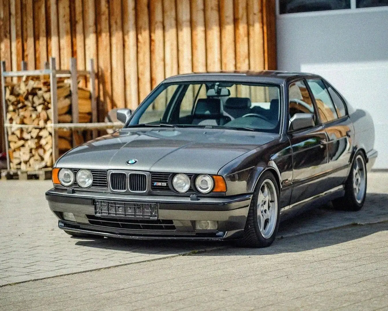 BMW M5 E34 M5 Grijs - 2