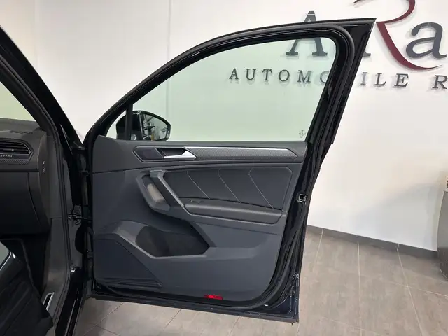 Volkswagen Tiguan view 7