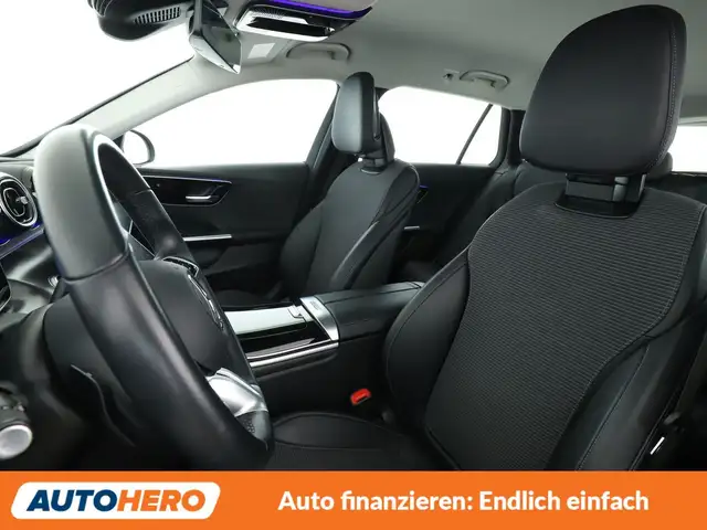 Mercedes-Benz C-Class view 10