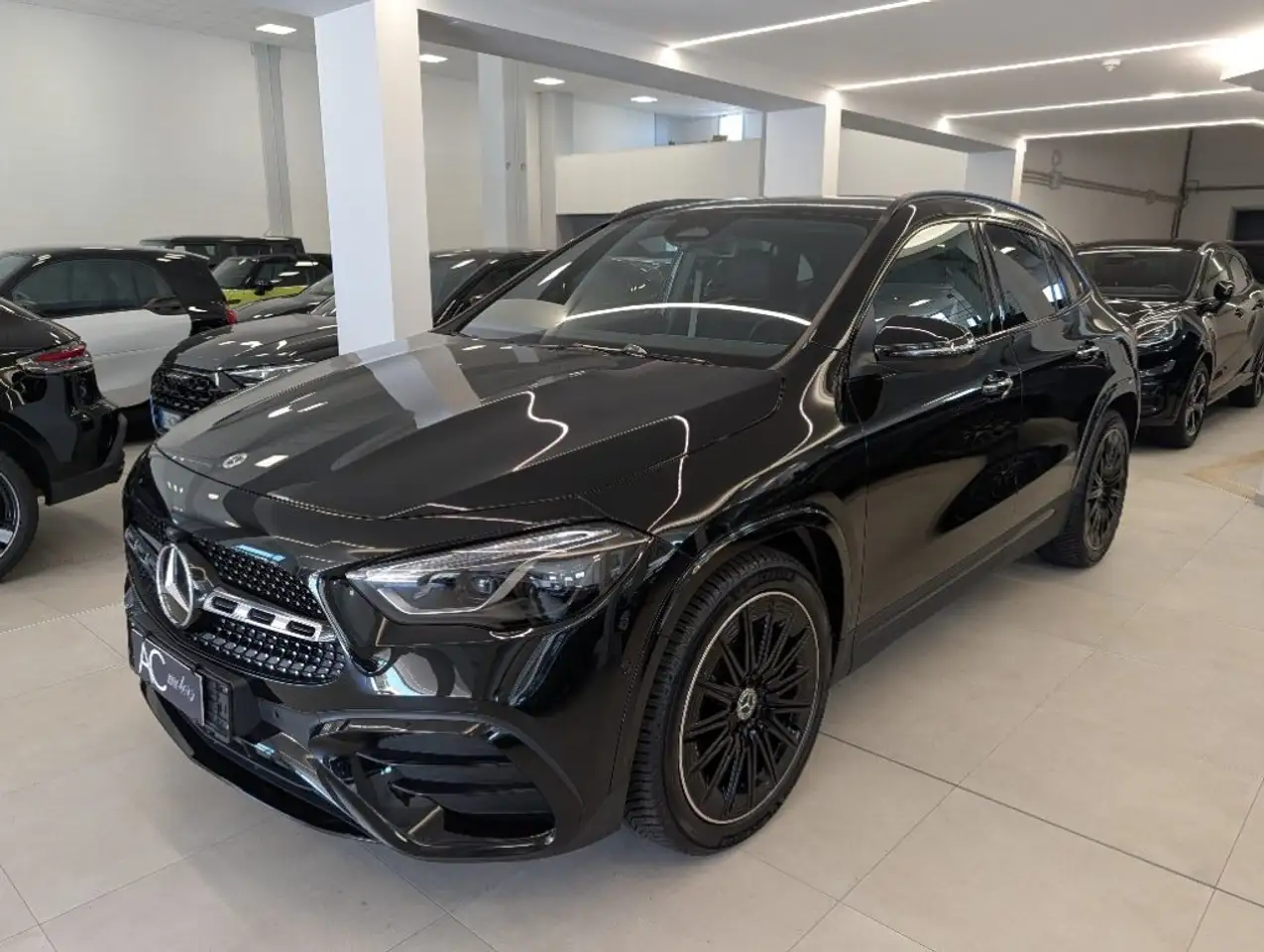 Mercedes-Benz GLA 200
