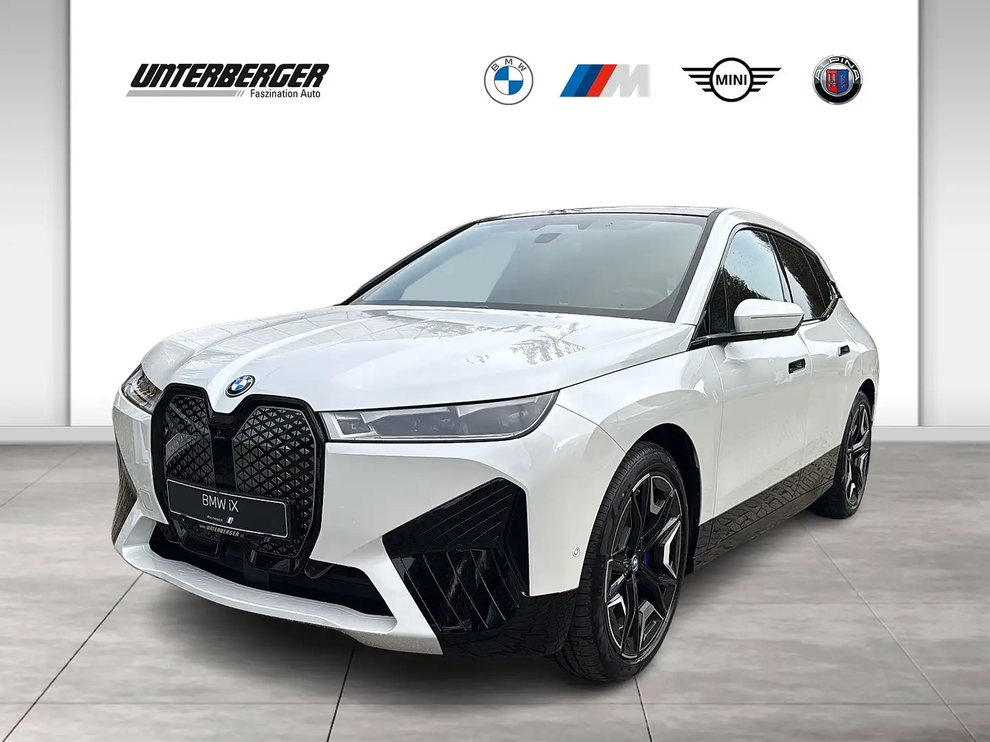 BMW iX xDrive50 M Sport HUD Pano Sky AHK LASER Multi Sitz Weiß - 1