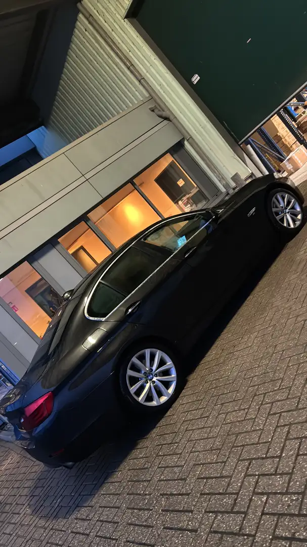 BMW 535 BMW 535i Zwart - 2