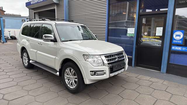Mitsubishi Pajero 3.2 DI-D Top (5-trg.)