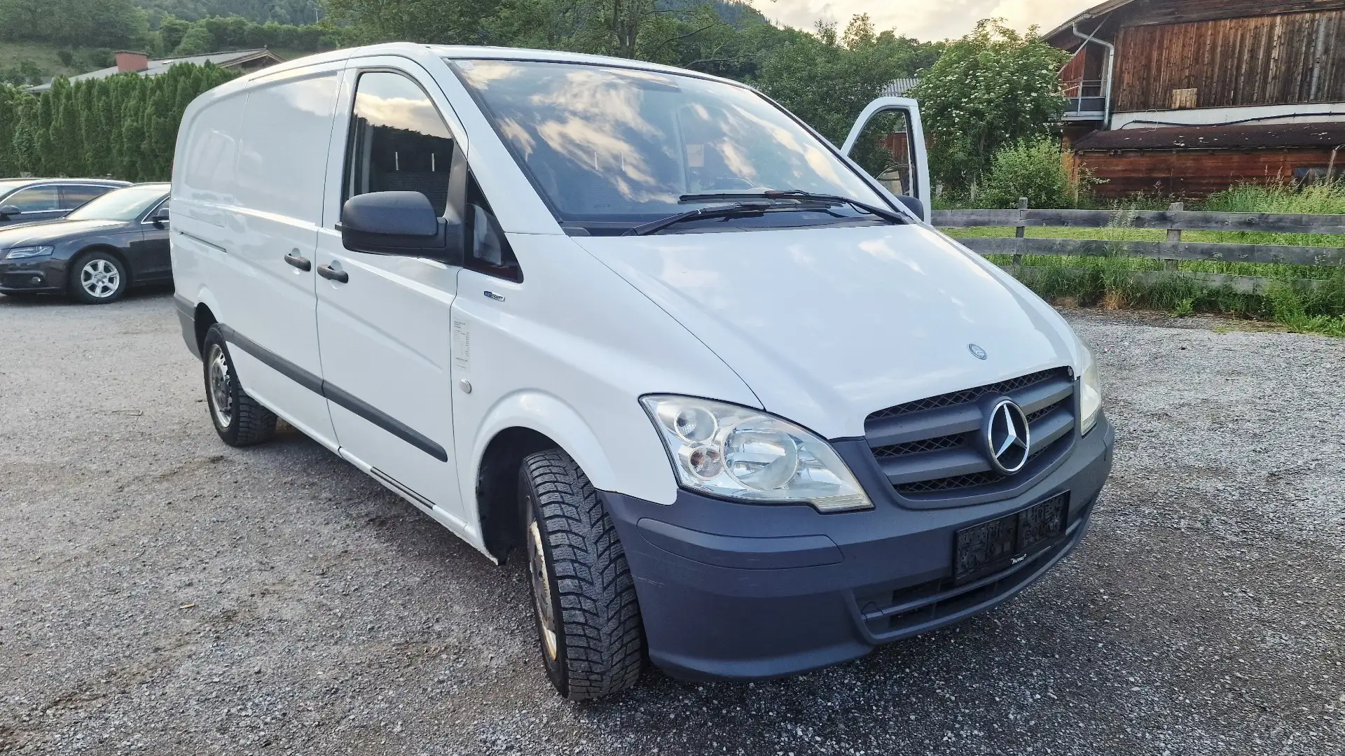 Mercedes-Benz Vito Mercedes Vito 113 CDI Kühlwagen – Webasto Diavia F - 1