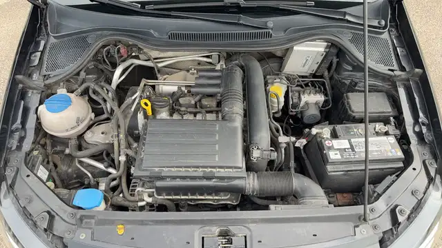 Volkswagen Polo view 15