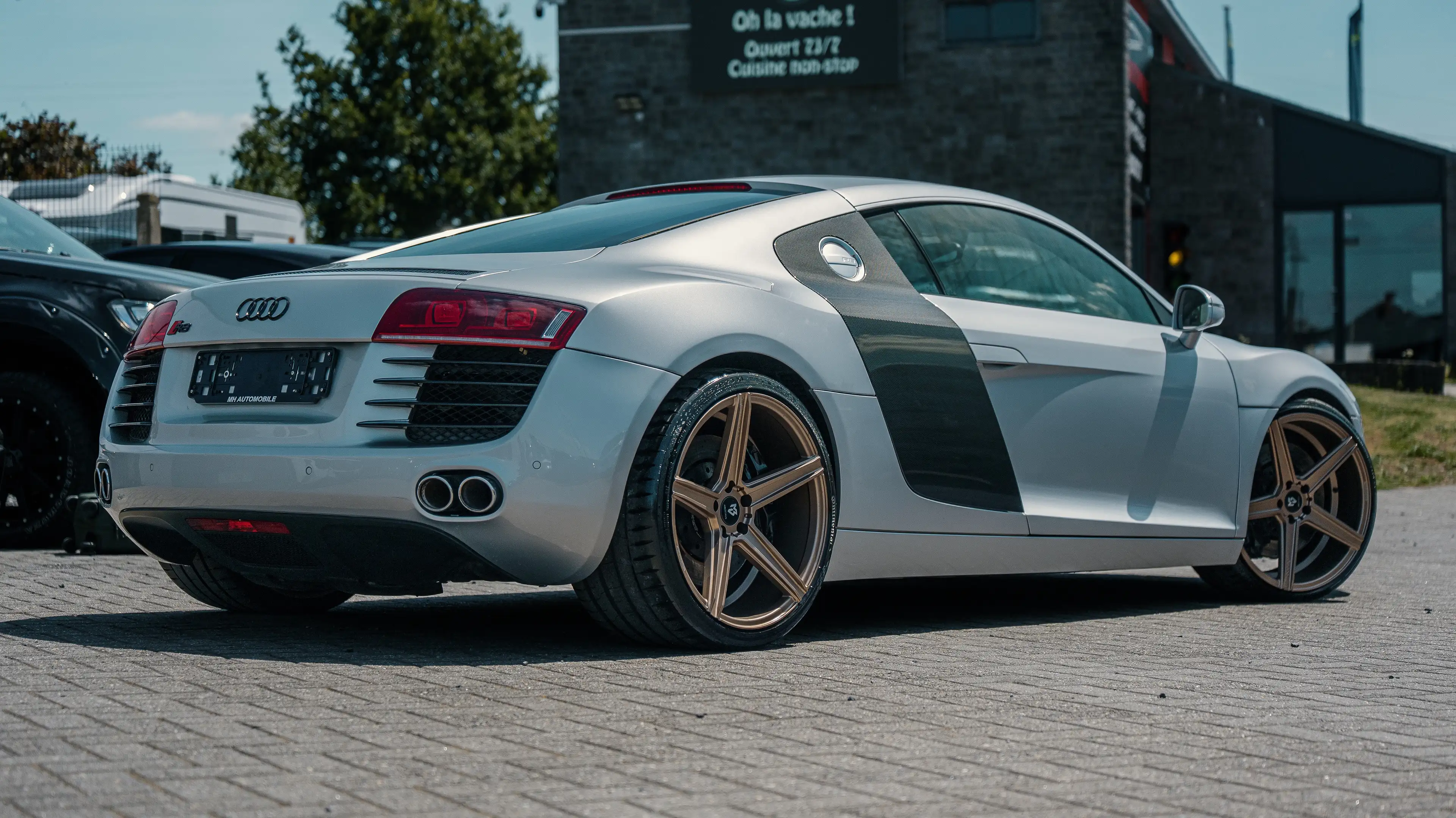Audi R8 4.2i V8 Quattro R tronic — photo 2