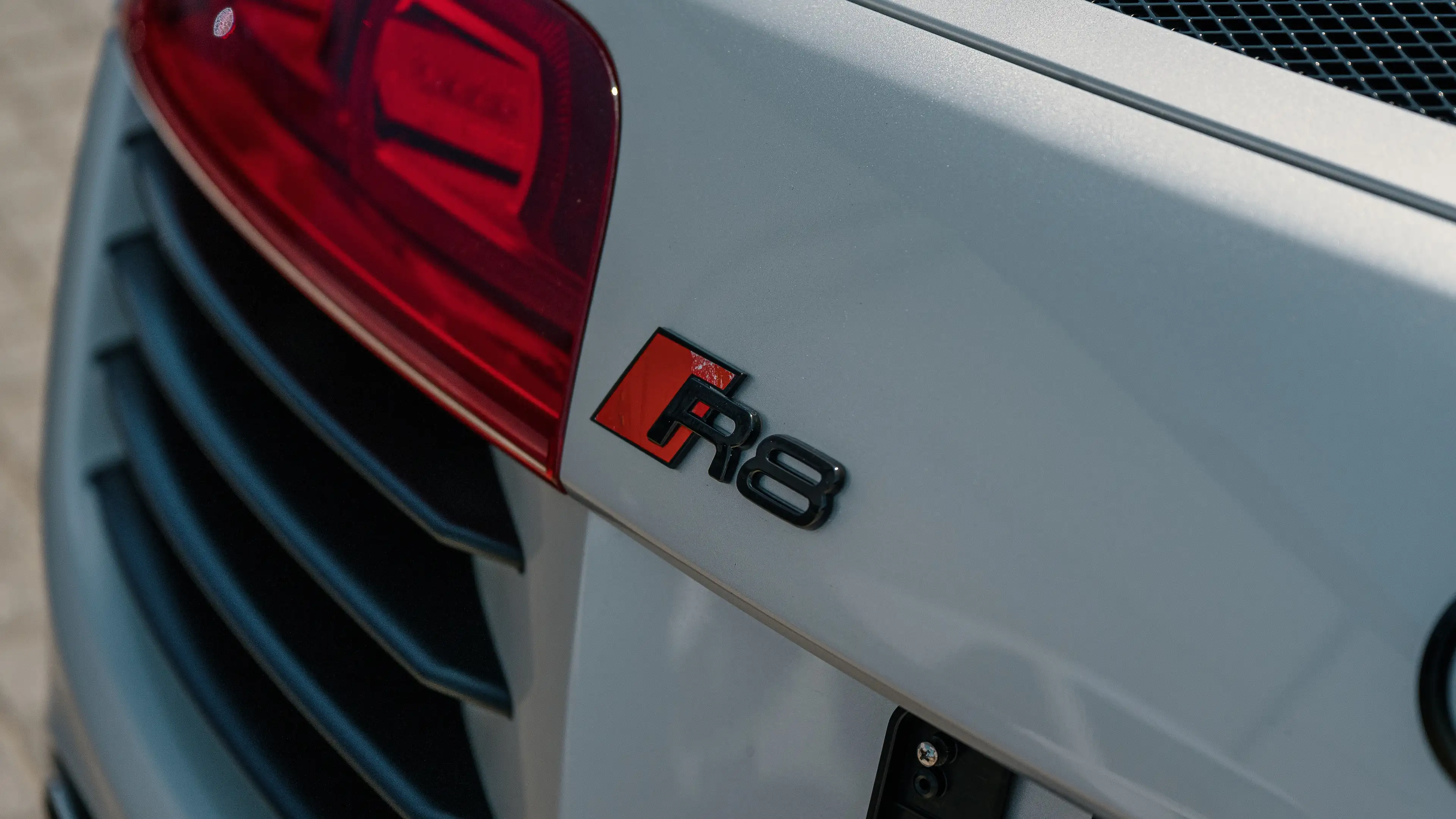 Audi R8 4.2i V8 Quattro R tronic — photo 10