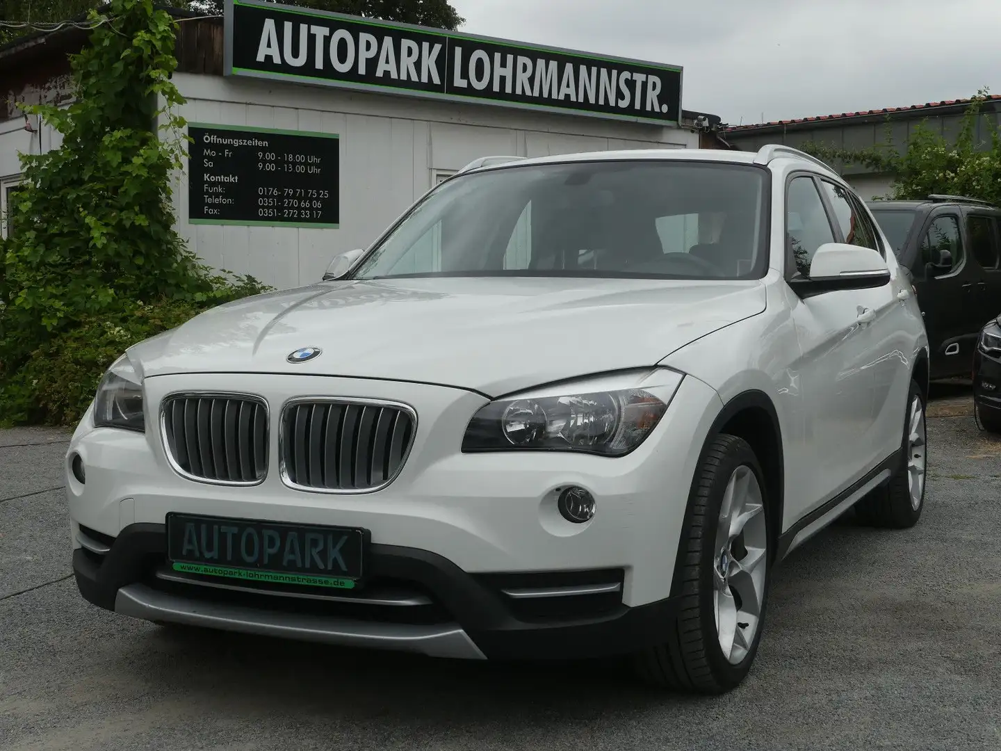 BMW X1 18 d xDrive*SH-gepfl*Teilleder*Nr.77 Weiß - 1