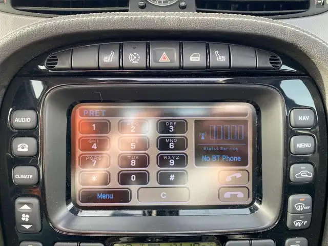 Jaguar XJ view 11