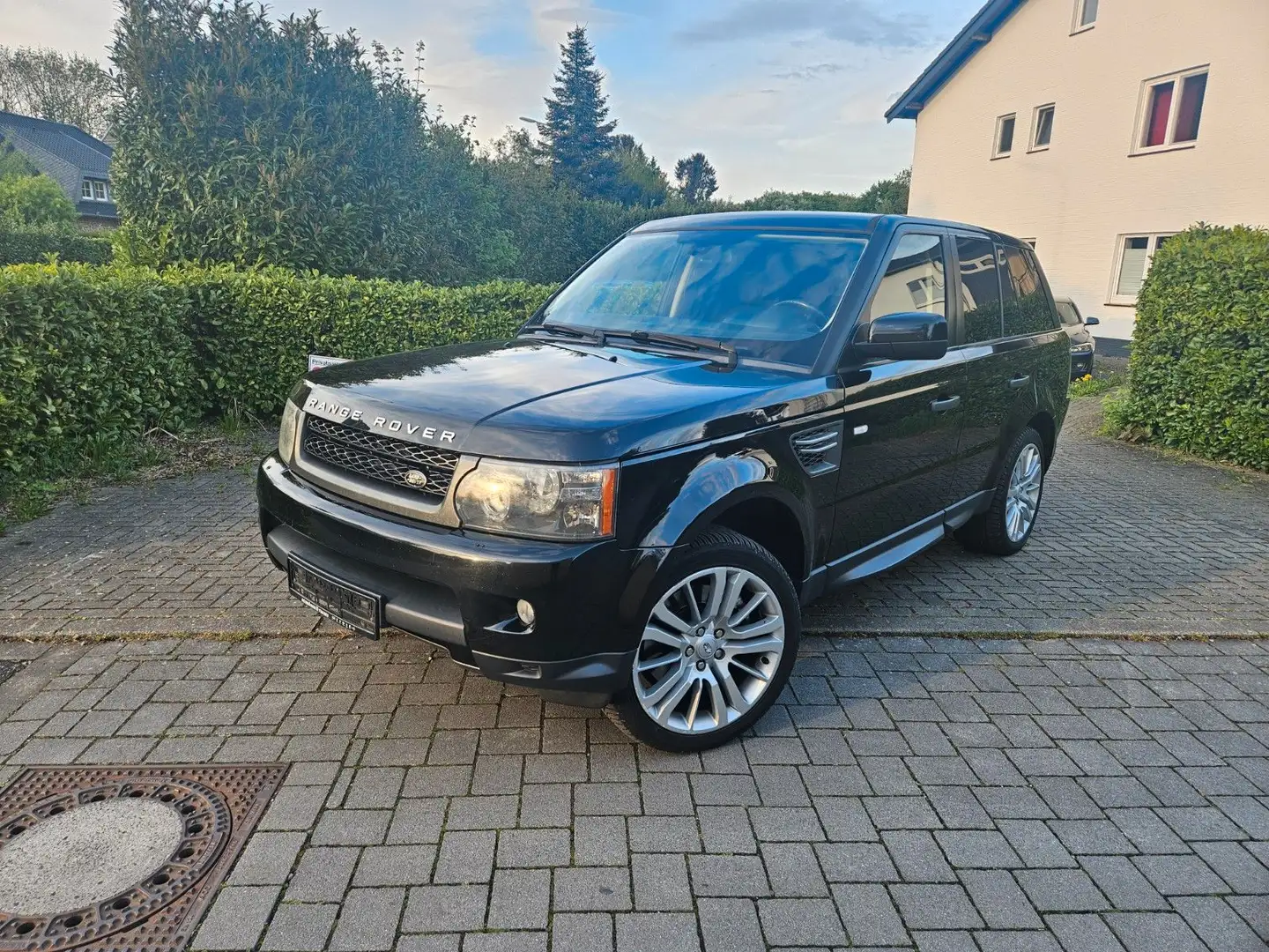 Land Rover Range Rover Sport 3.0 TDV6 Euro5 Schwarz - 2