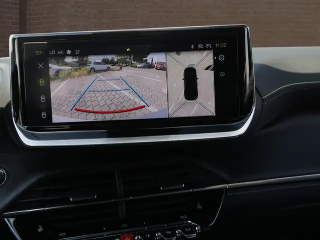Peugeot 2008 view 7