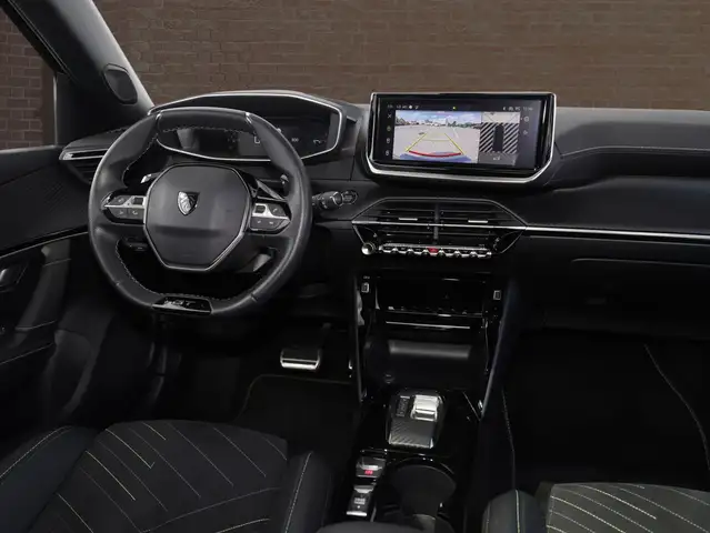 Peugeot 2008 view 11