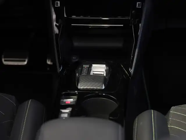 Peugeot 2008 view 13