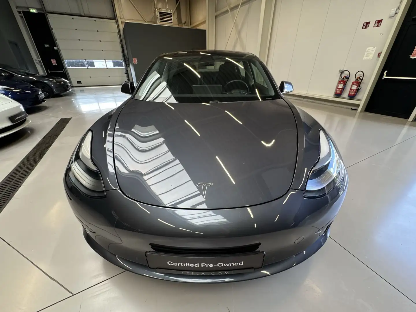 Tesla Model 3 Standard Range/Certified Pre owned Grijs - 2