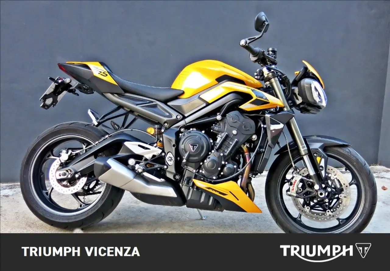 Triumph Street Triple 765