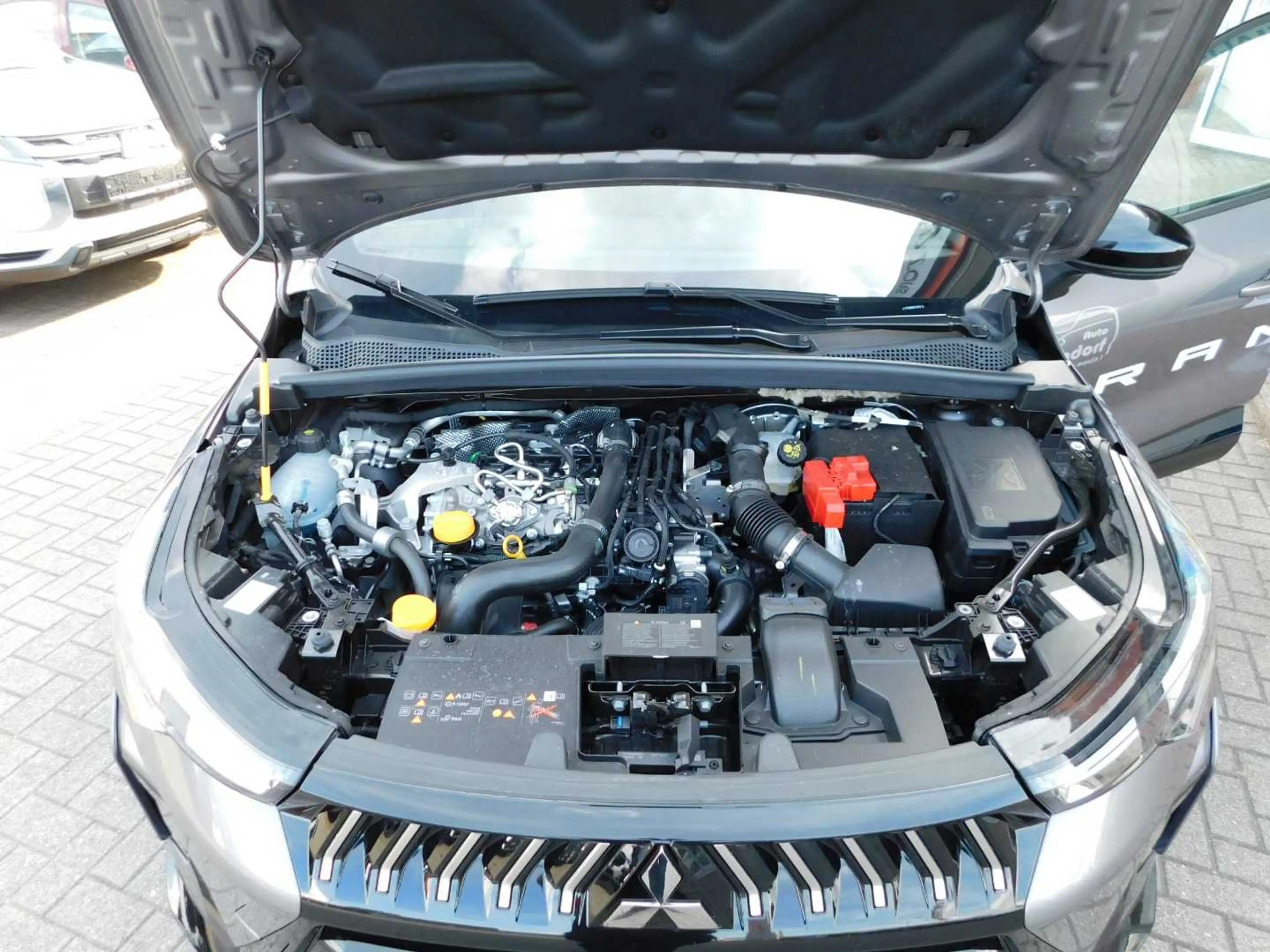 Mitsubishi Grandis Diamant PLUS 1.3 T-Benziner 7-DCT — photo 15