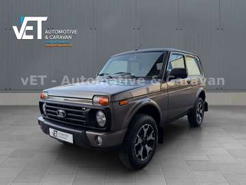 Urban 4x4 | Klimaanlage | Konservierung