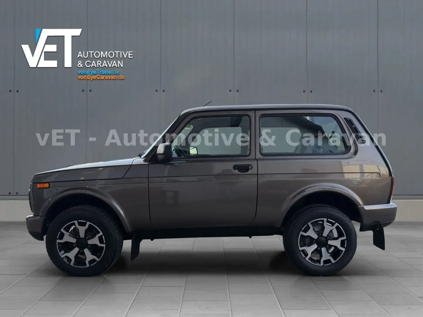 Lada Niva Urban 4x4 | Klimaanlage | Konservierung Braun - 2
