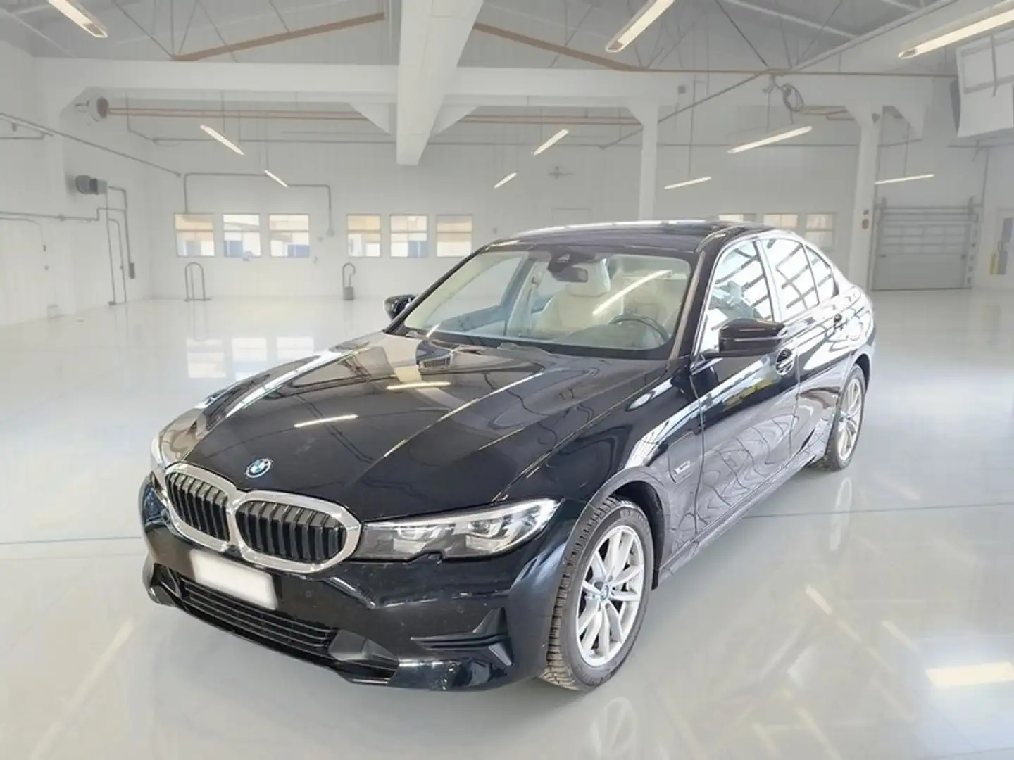 BMW 330 330e Business Advantage aut. 4 PORTE BERLINA - 1