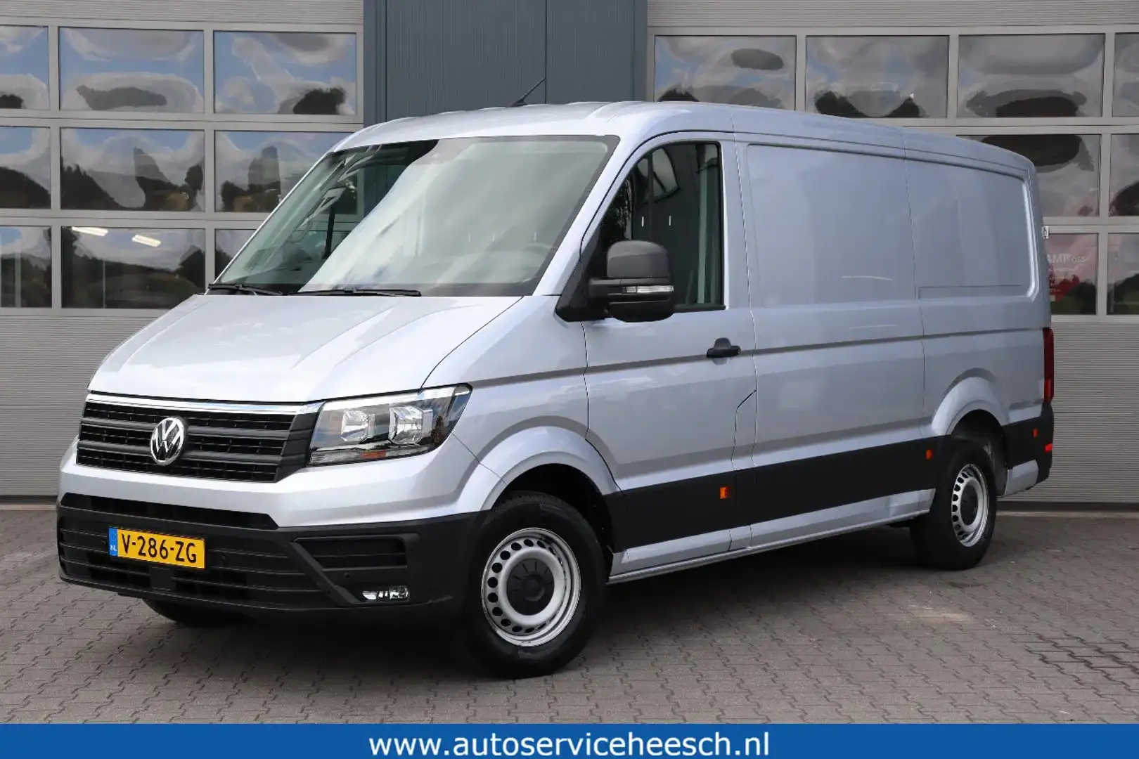 Volkswagen Crafter 2.0 TDI L3H2 l AIRCO l NAVI l CRUISE CONTROL l PDC Grijs - 1