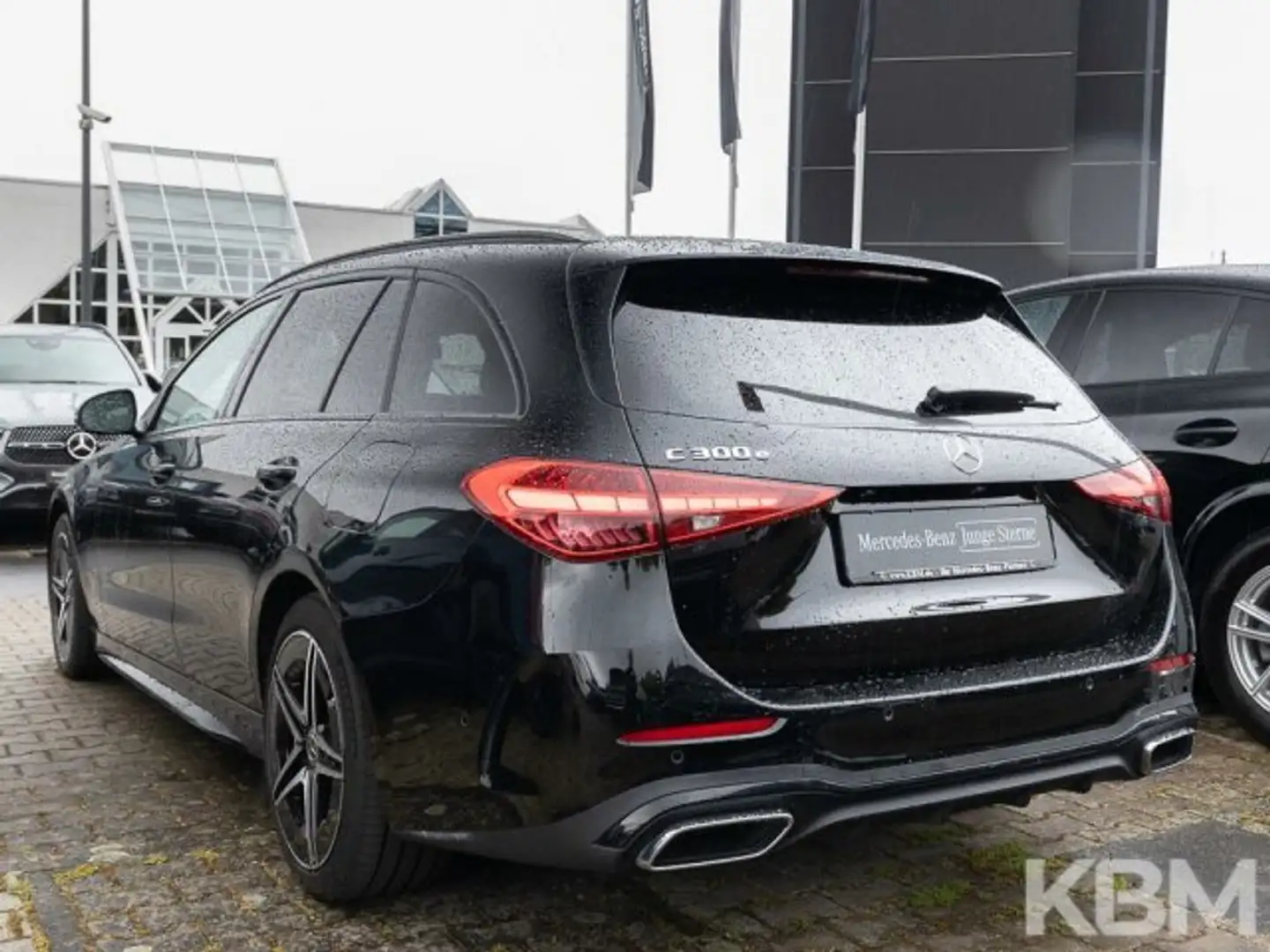 Mercedes-Benz C 300 C 300 e T AMG°NIGHT°DISTRO°PTS+RFK°SHZ°E-HKL Schwarz - 2