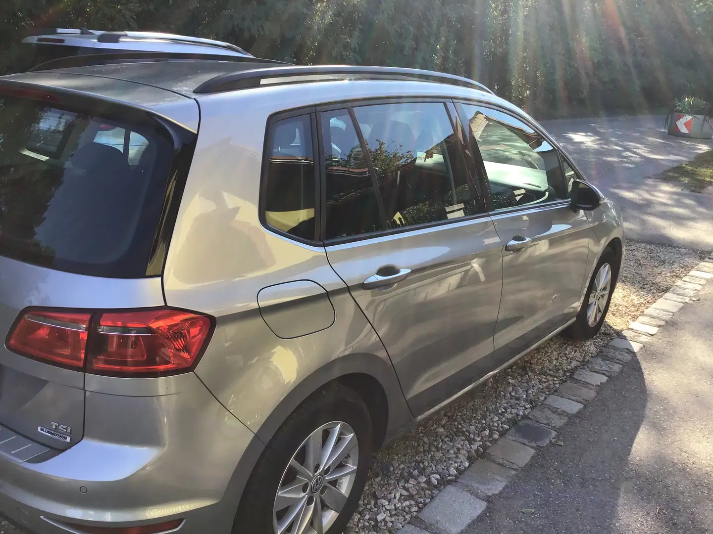 Volkswagen Golf Sportsvan Golf Sportsvan Comfortline BMT 1,2 TSI Comfortline Silber - 1