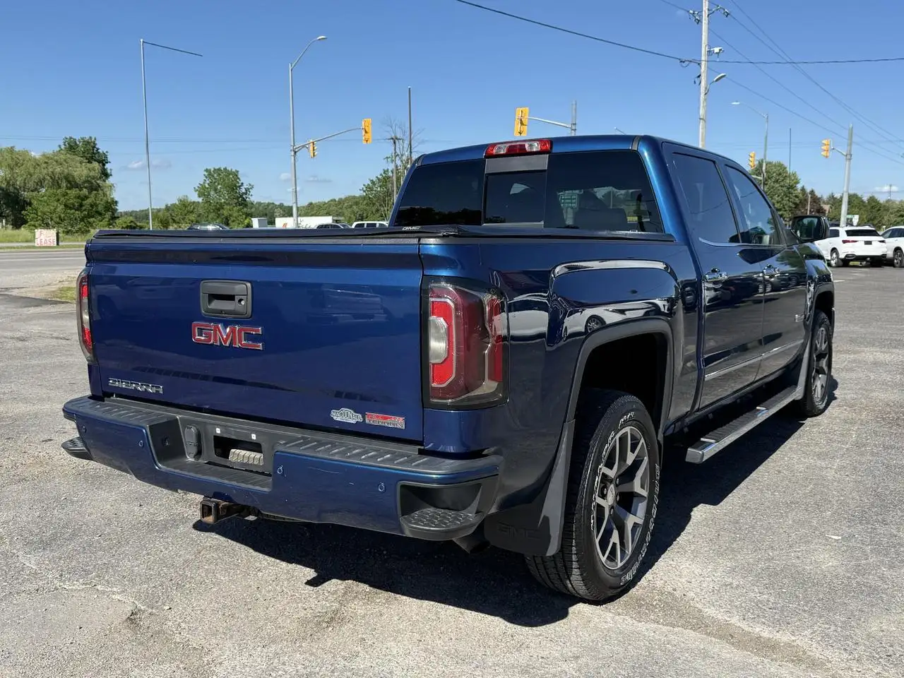 GMC Sierra 1500 снимка GMC Sierra 1500