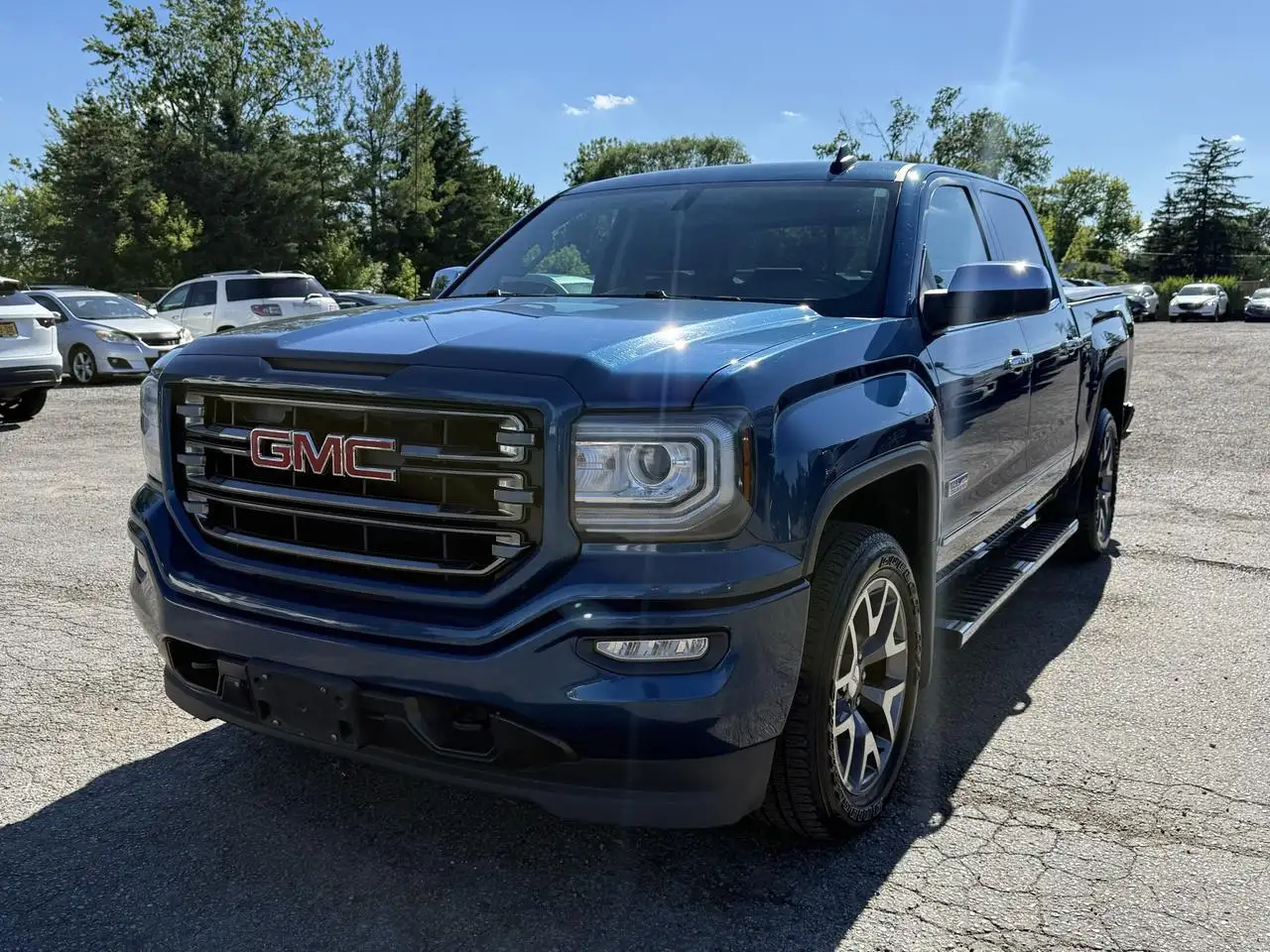 GMC Sierra 1500 снимка GMC Sierra 1500